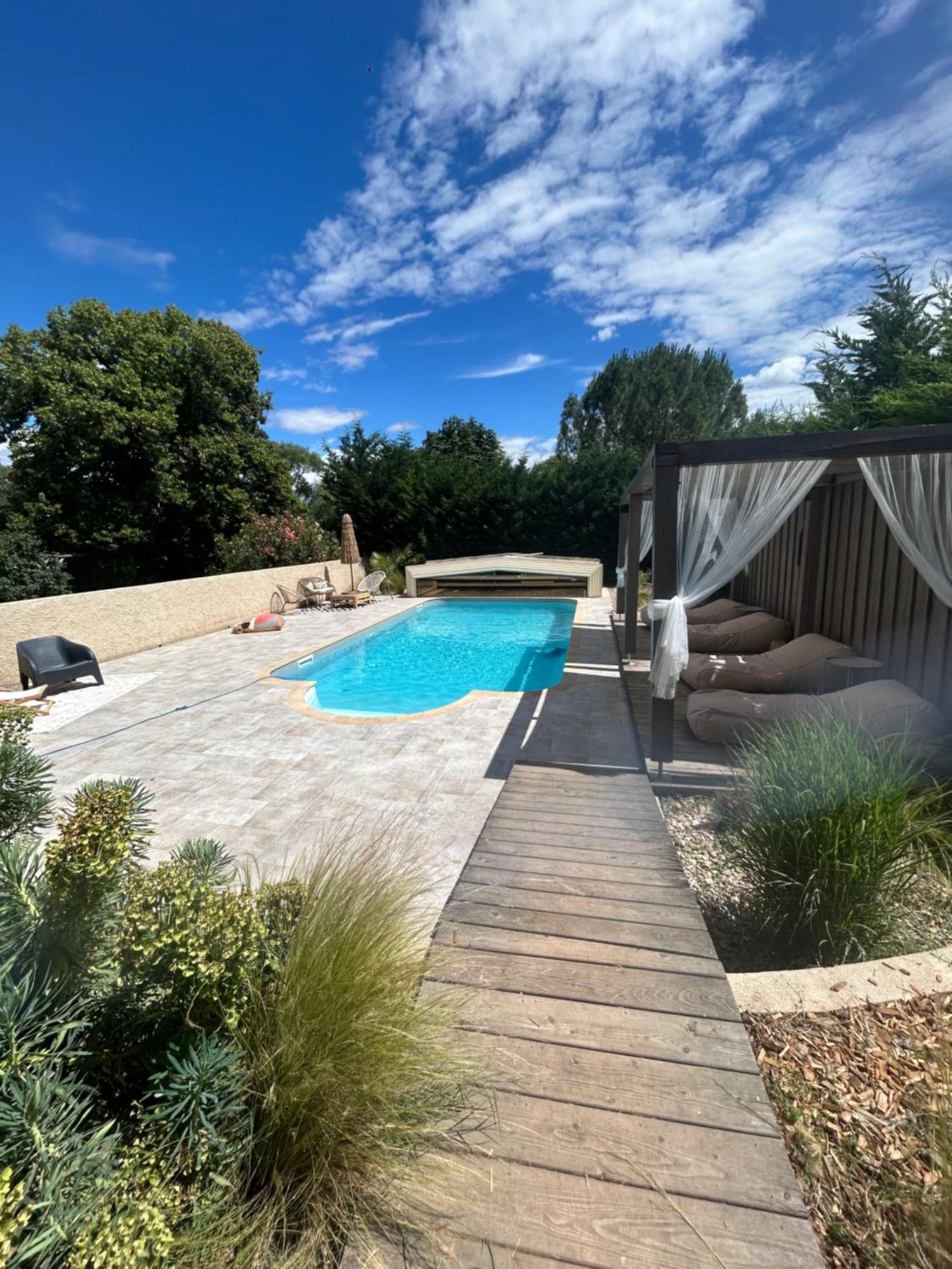 Sous Les Etoiles En Provence, Gite Les Bambous Lurs Esterno foto